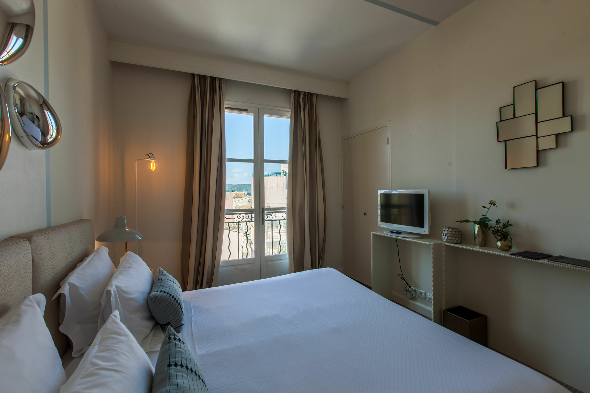 Hotel Le Y Saint-Tropez Buitenkant foto